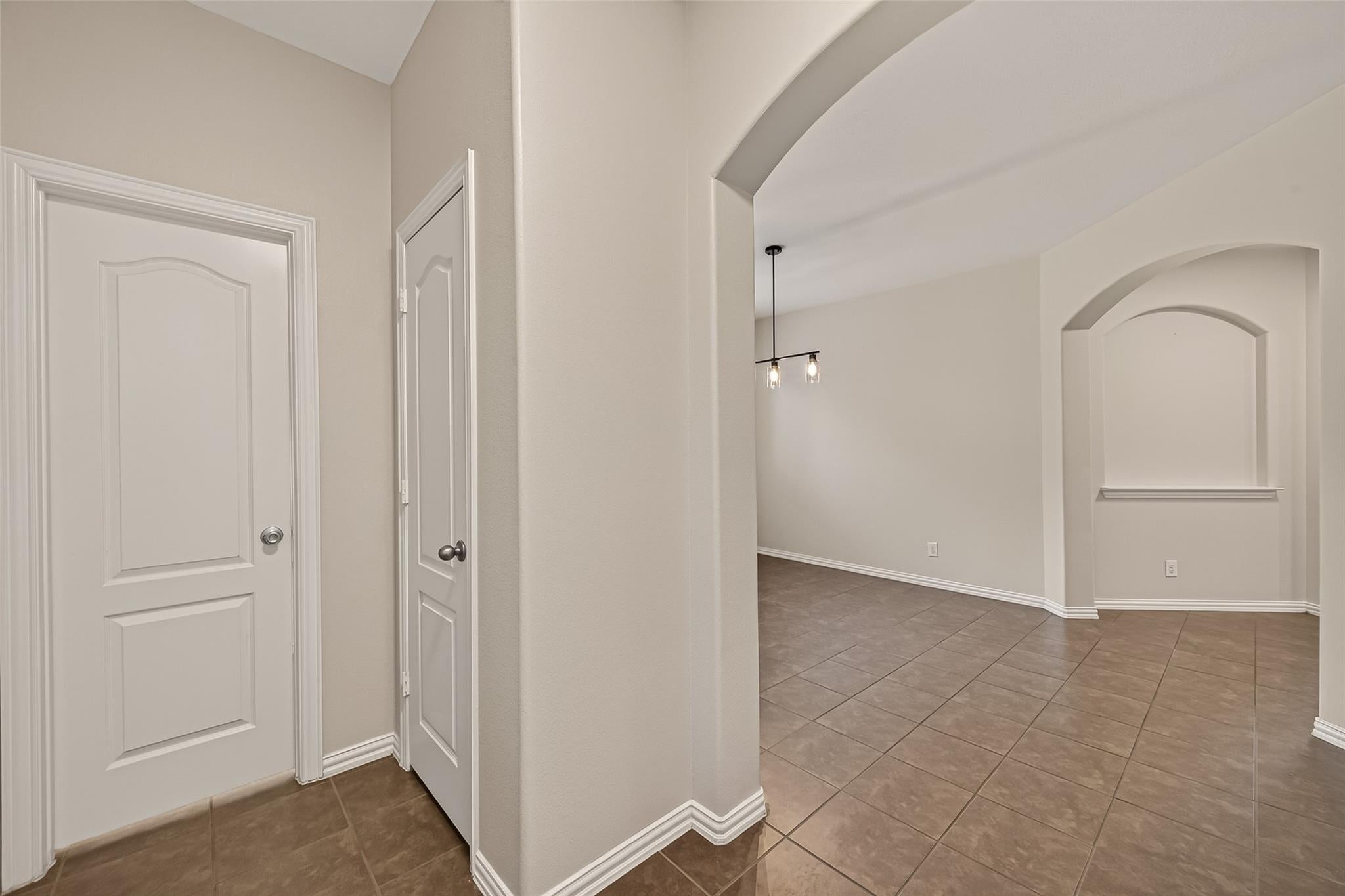 6123 Carver Pines Drive