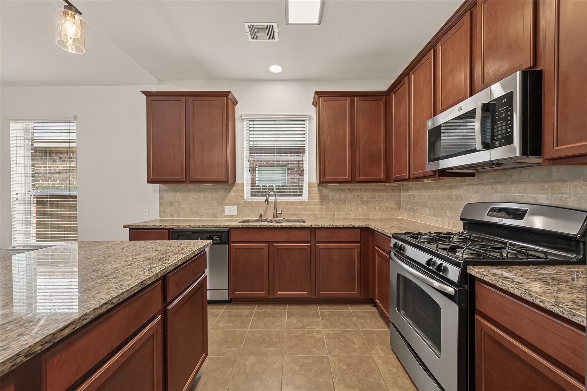 6123 Carver Pines Drive