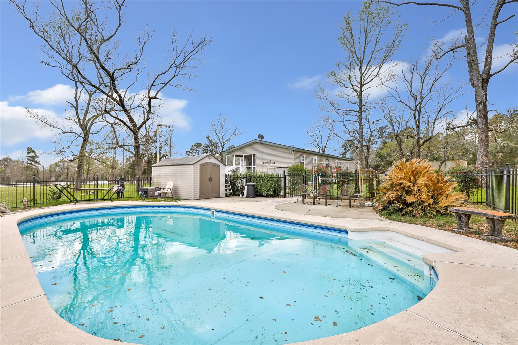 17659 E Fm 1097 Road