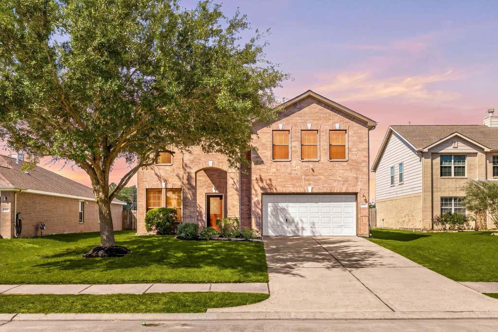 Photo of 2406 Gable Hollow Lane, Katy, TX 77450 (MLS # 81360164)