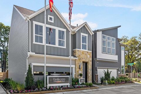Photo of 411 Kinley Oaks Drive, Houston, TX 77079 (MLS # 14845756)