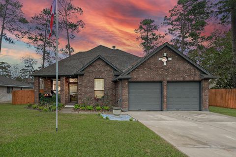 Photo of 3322 Hemingway Drive, Montgomery, TX 77356 (MLS # 44167229)