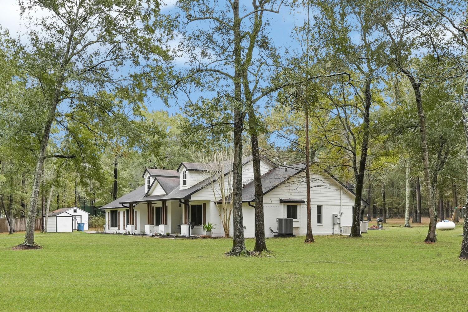 28402 Ascot Farms Road