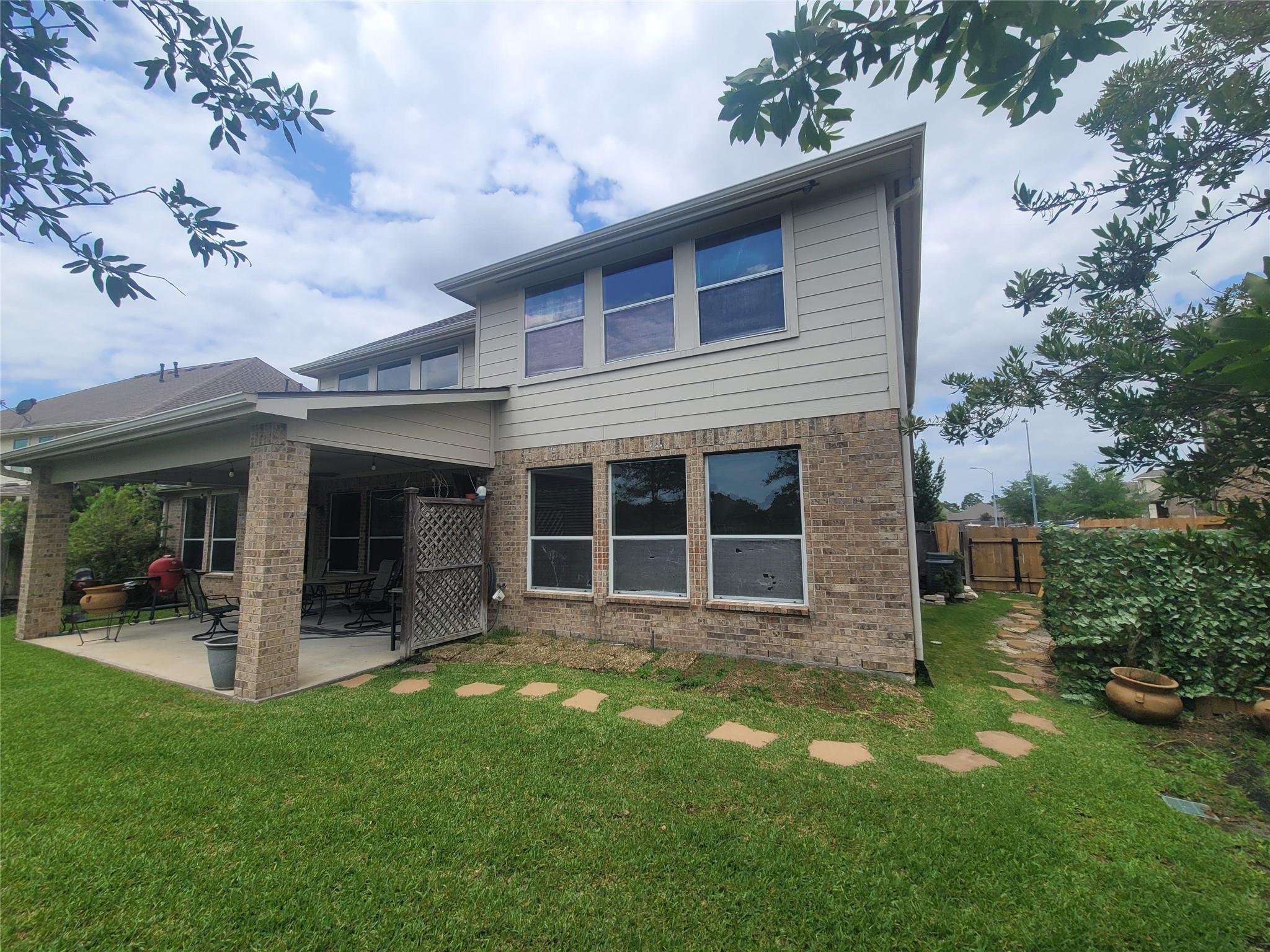 14515 Lakepointe Bend Lane