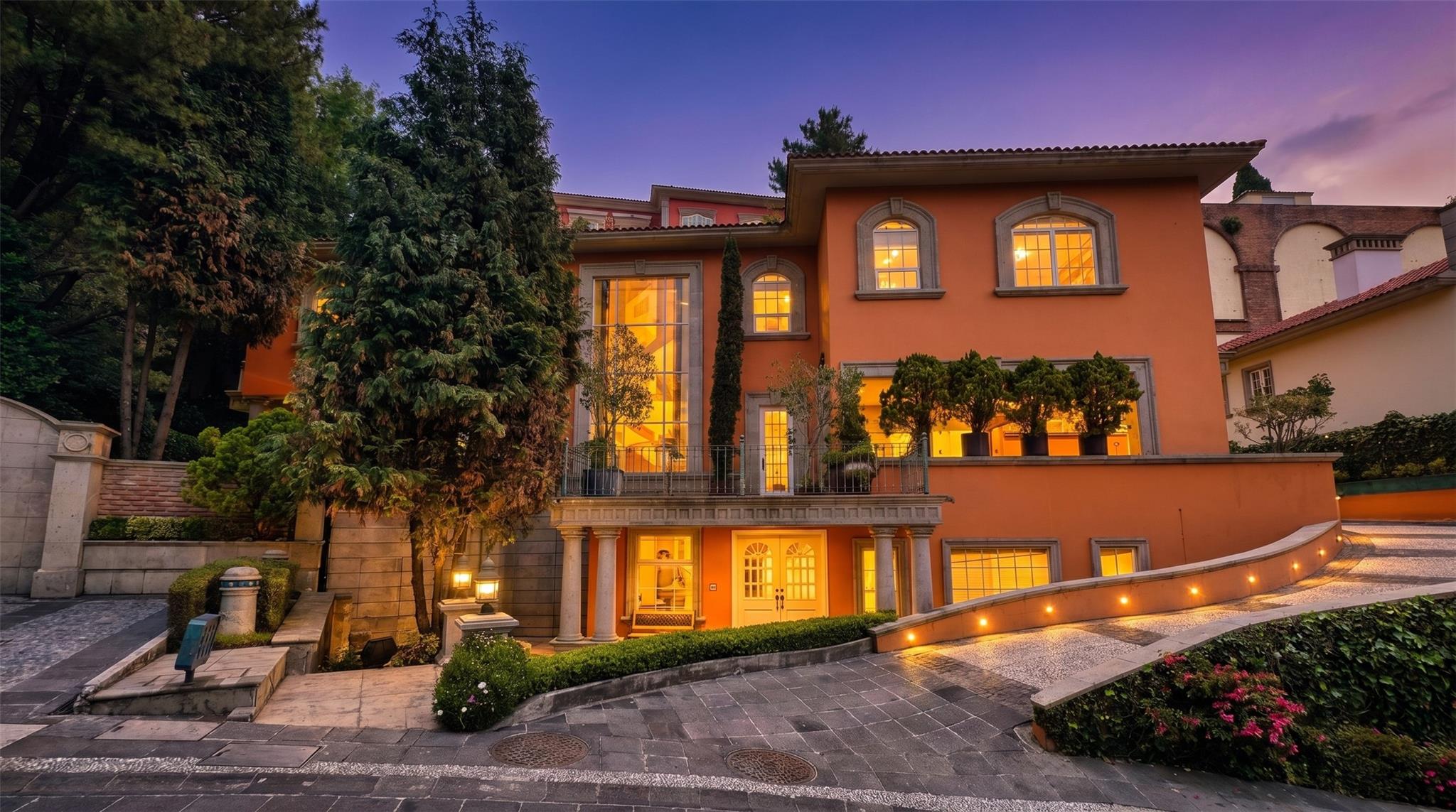 268 Paseo De Los Laureles 46