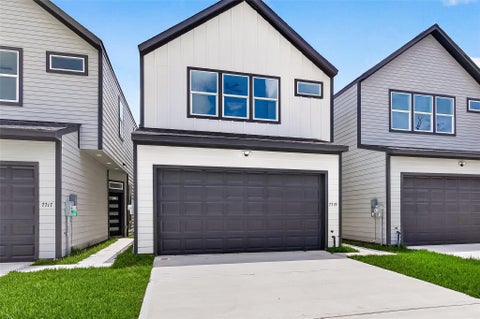 Photo of 7719 Bowen Street, Houston, TX 77051 (MLS # 97274296)