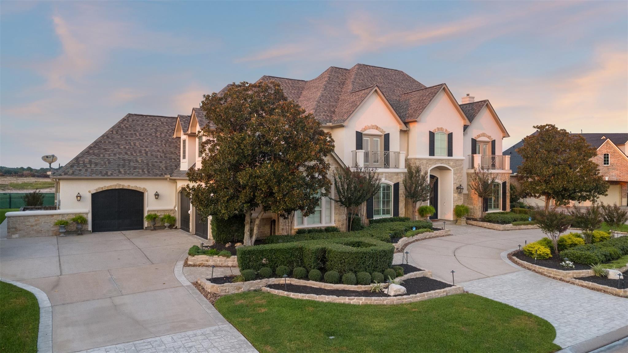 14606 Cypress Links Trail