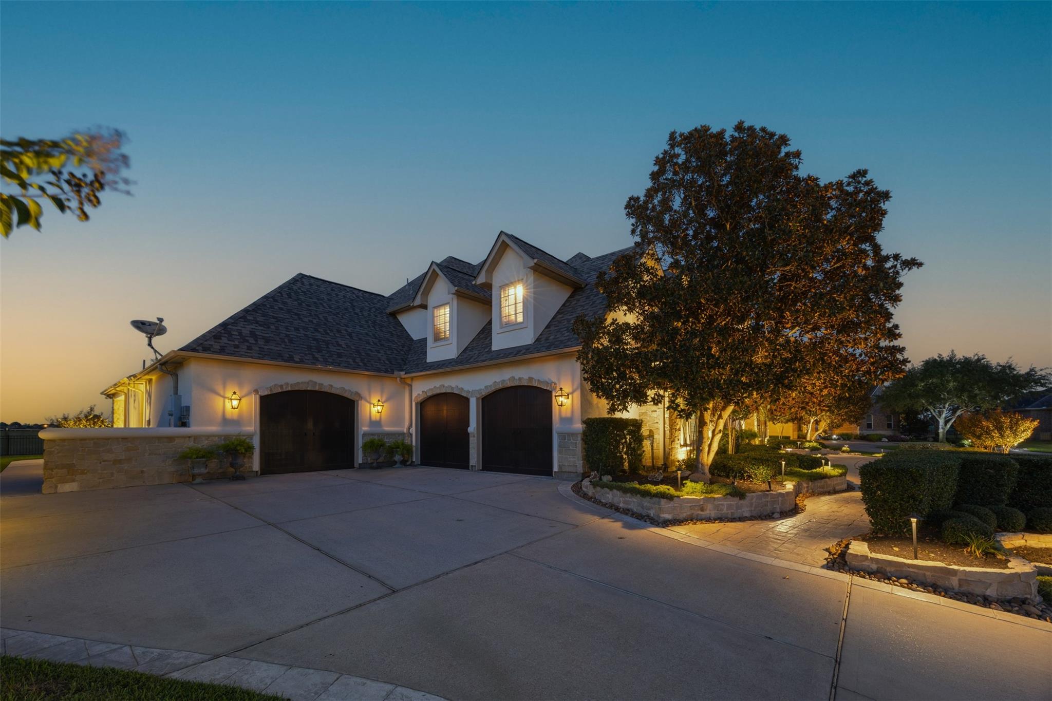 14606 Cypress Links Trail