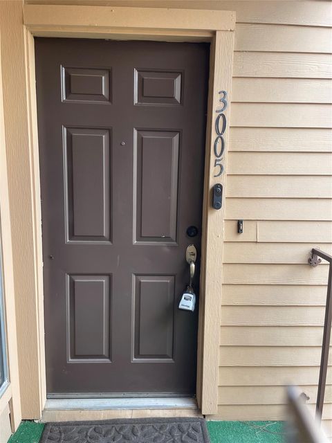 Tiny photo for 10555 Turtlewood Court #3005, Houston, TX 77072 (MLS # 98601905)