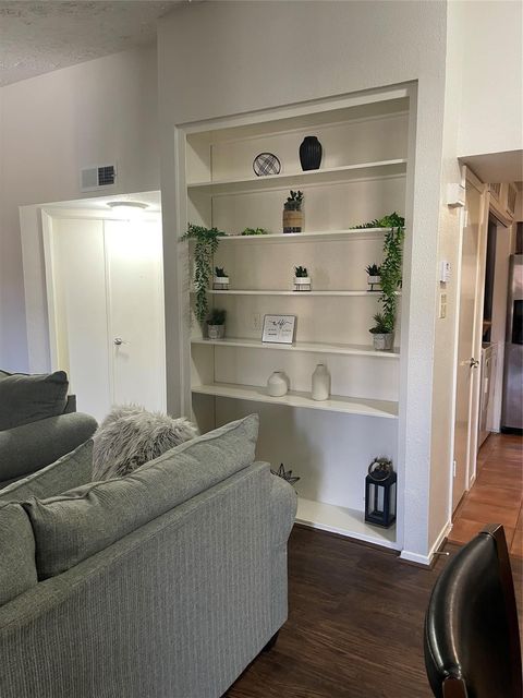 Tiny photo for 10555 Turtlewood Court #3005, Houston, TX 77072 (MLS # 98601905)