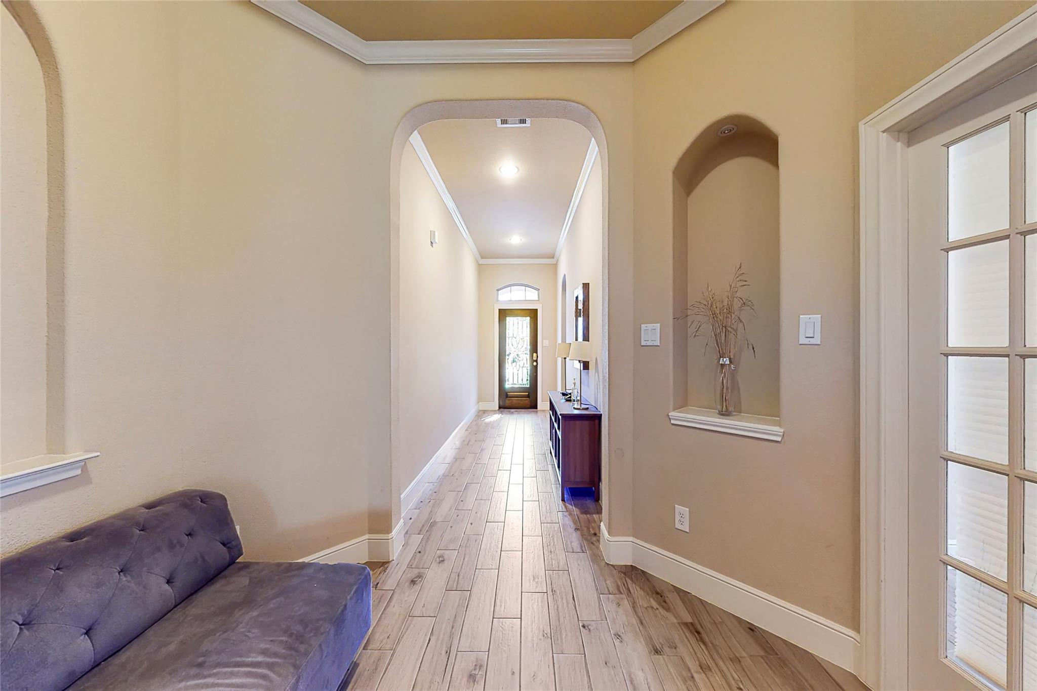 151 W Wading Pond Circle