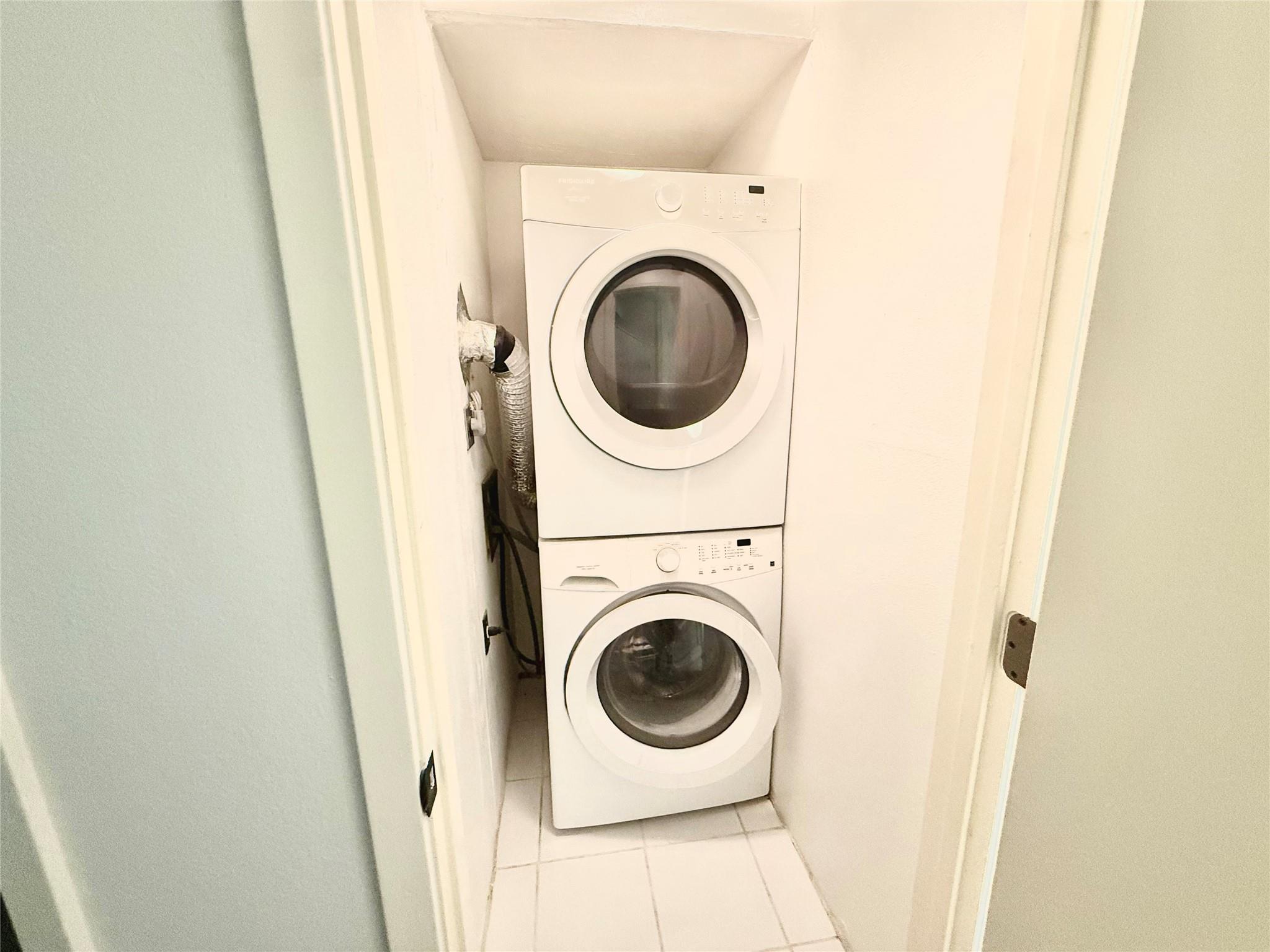 2750 Holly Hall Street 504