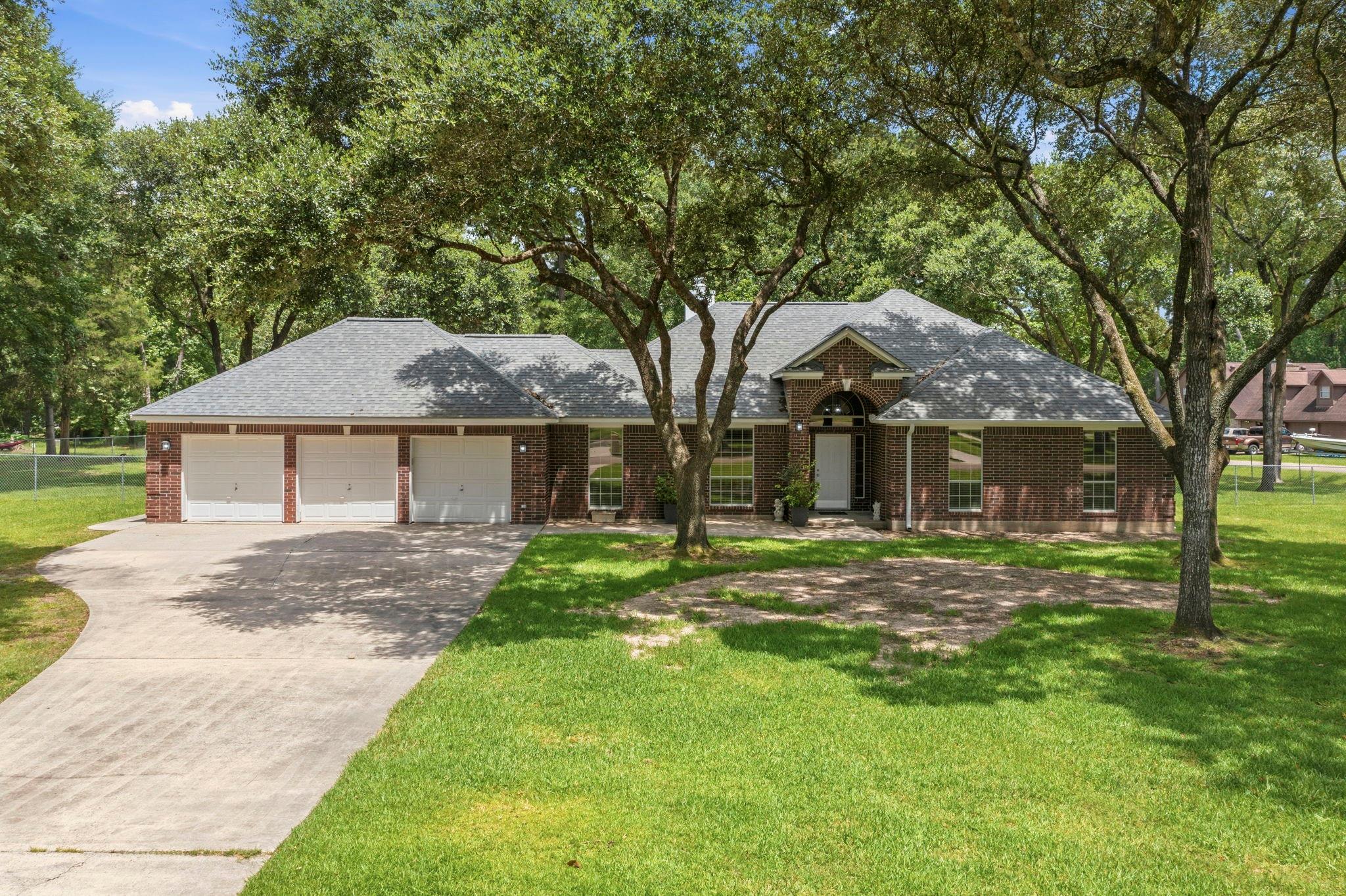 15423 Willis Way