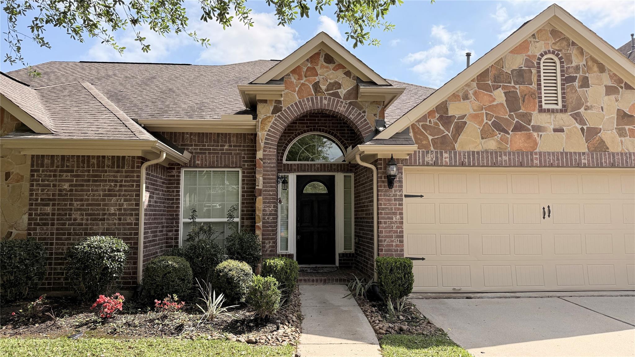 5623 Maverick Bend Lane