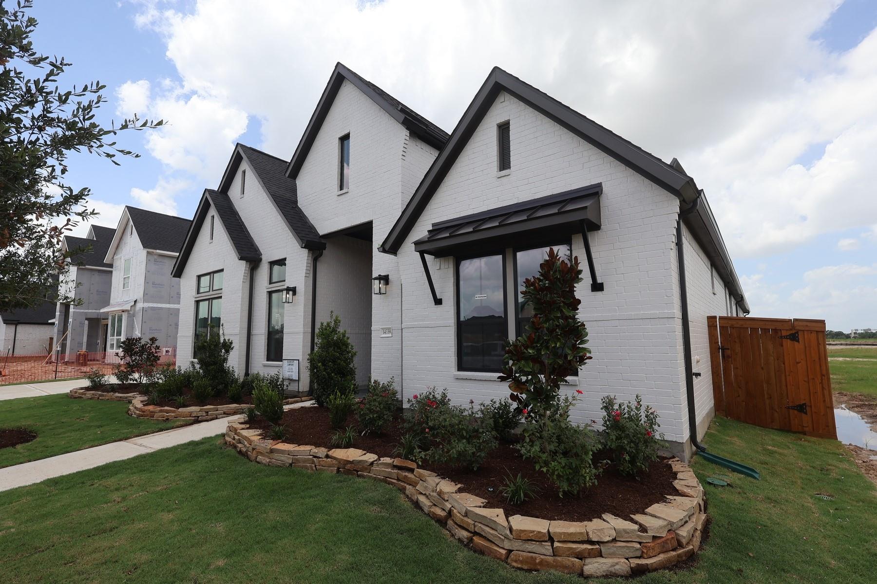 14339 Flowering Sage Way
