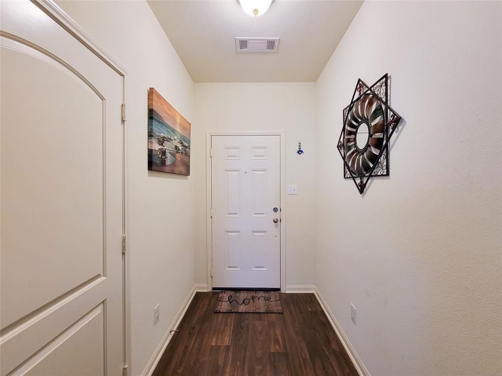 Photo of 17119 Sugar Crystal Drive, Houston, TX 77090 (MLS # 90922055)