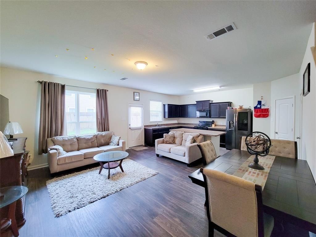 Photo of 17119 Sugar Crystal Drive, Houston, TX 77090 (MLS # 90922055)