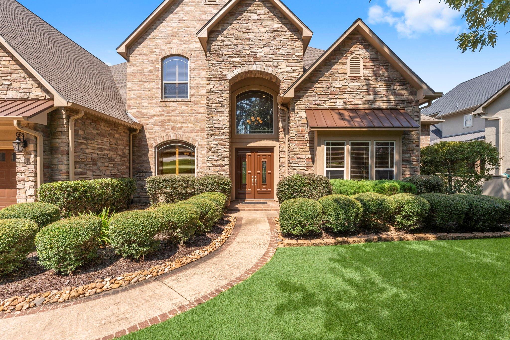 18675 W Cool Breeze Lane
