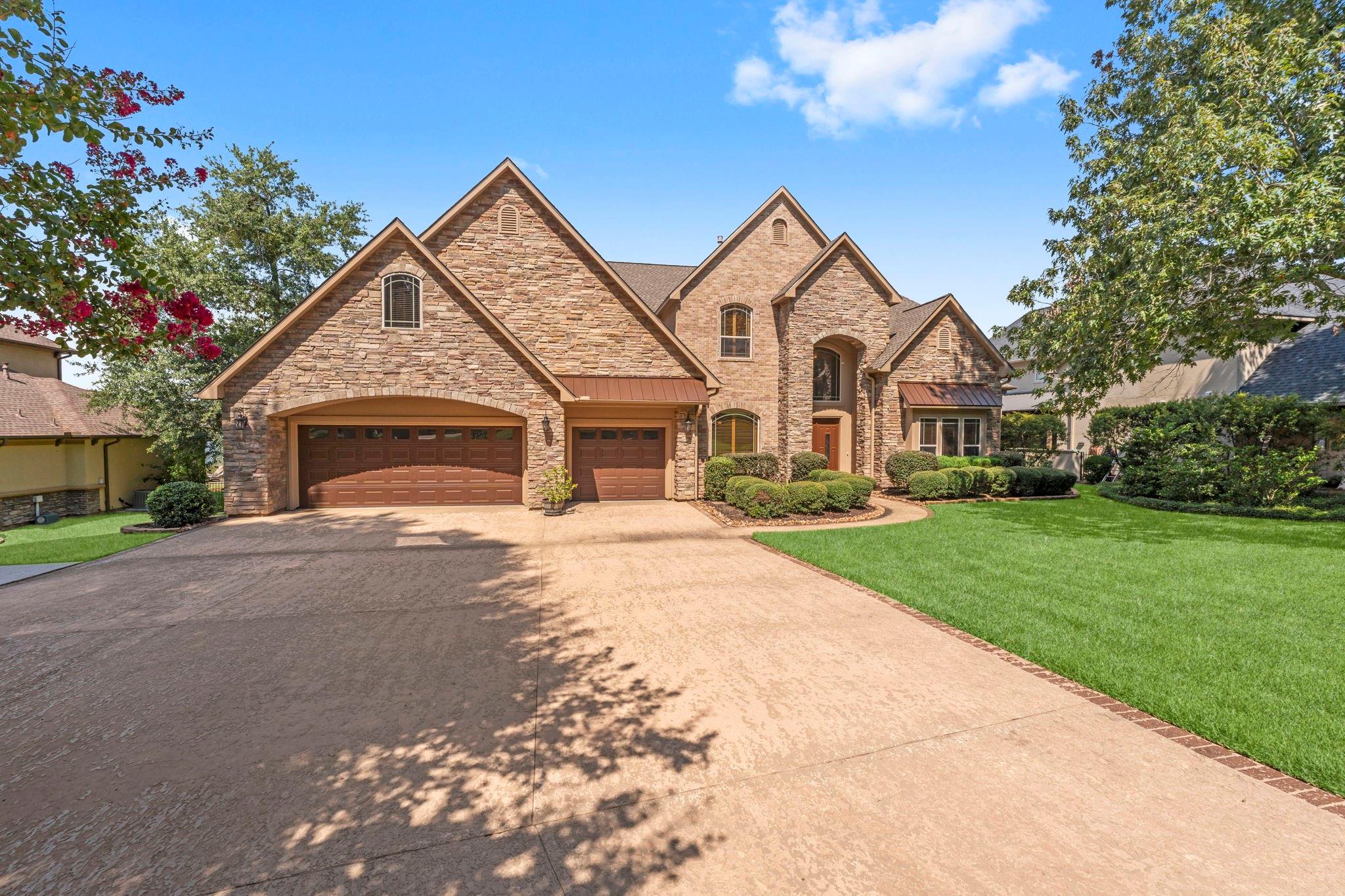 18675 W Cool Breeze Lane