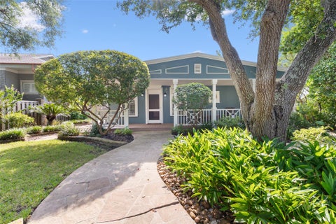 Photo of 232 Garfield Street, La Porte, TX 77571 (MLS # 2497694)