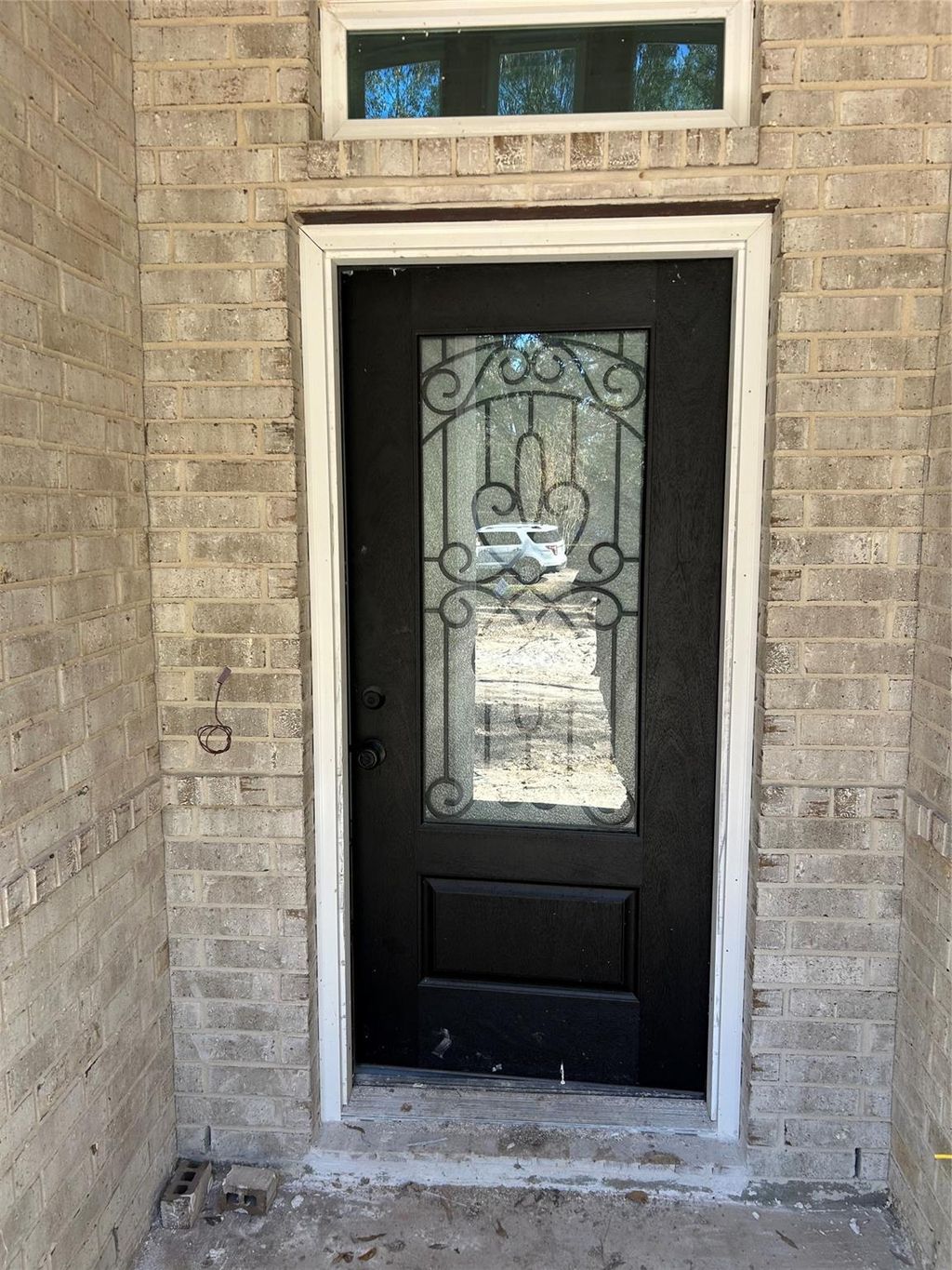 Photo of 390 N Linnwood Dr, Woodbranch, TX 77357 (MLS # 75888051)