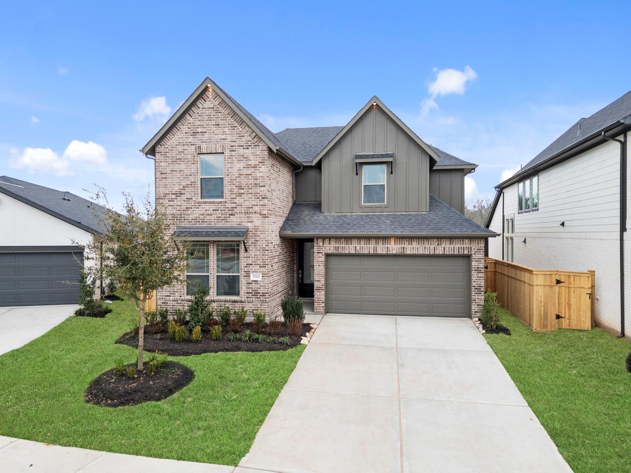 10930 Skyway Lane