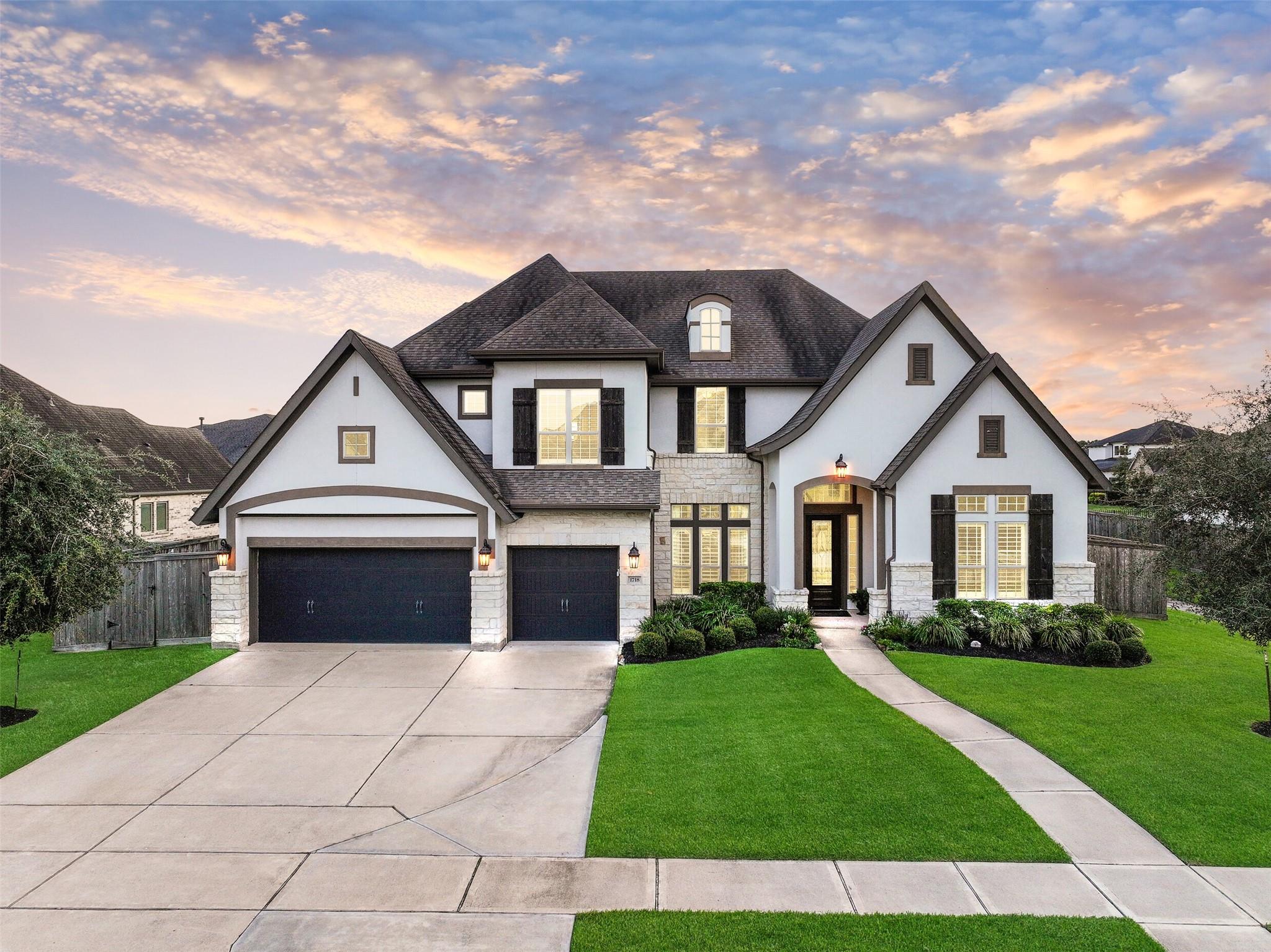 1718 Avery Lane