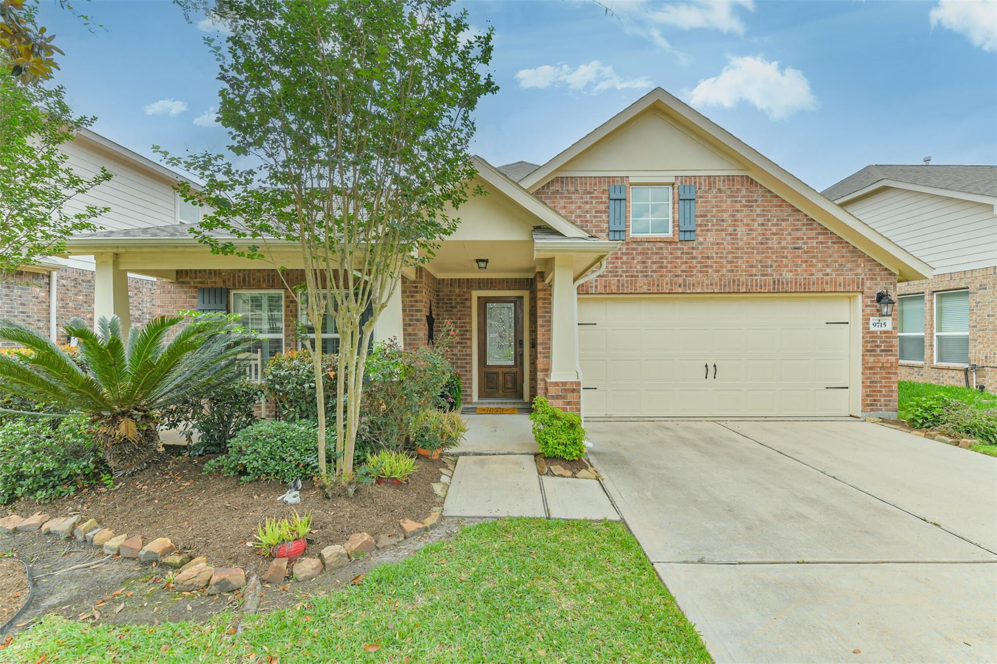 9715 Lockhart Reach Lane