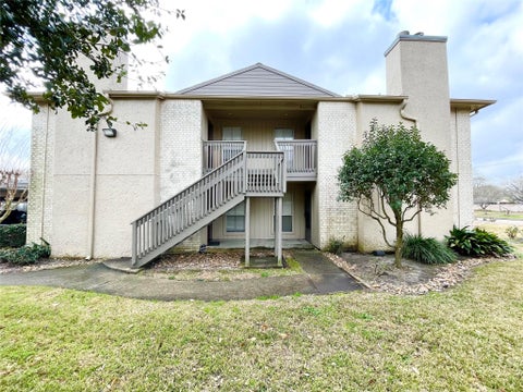 Photo of 1900 Bay Area Boulevard #102, Houston, TX 77058 (MLS # 73815080)