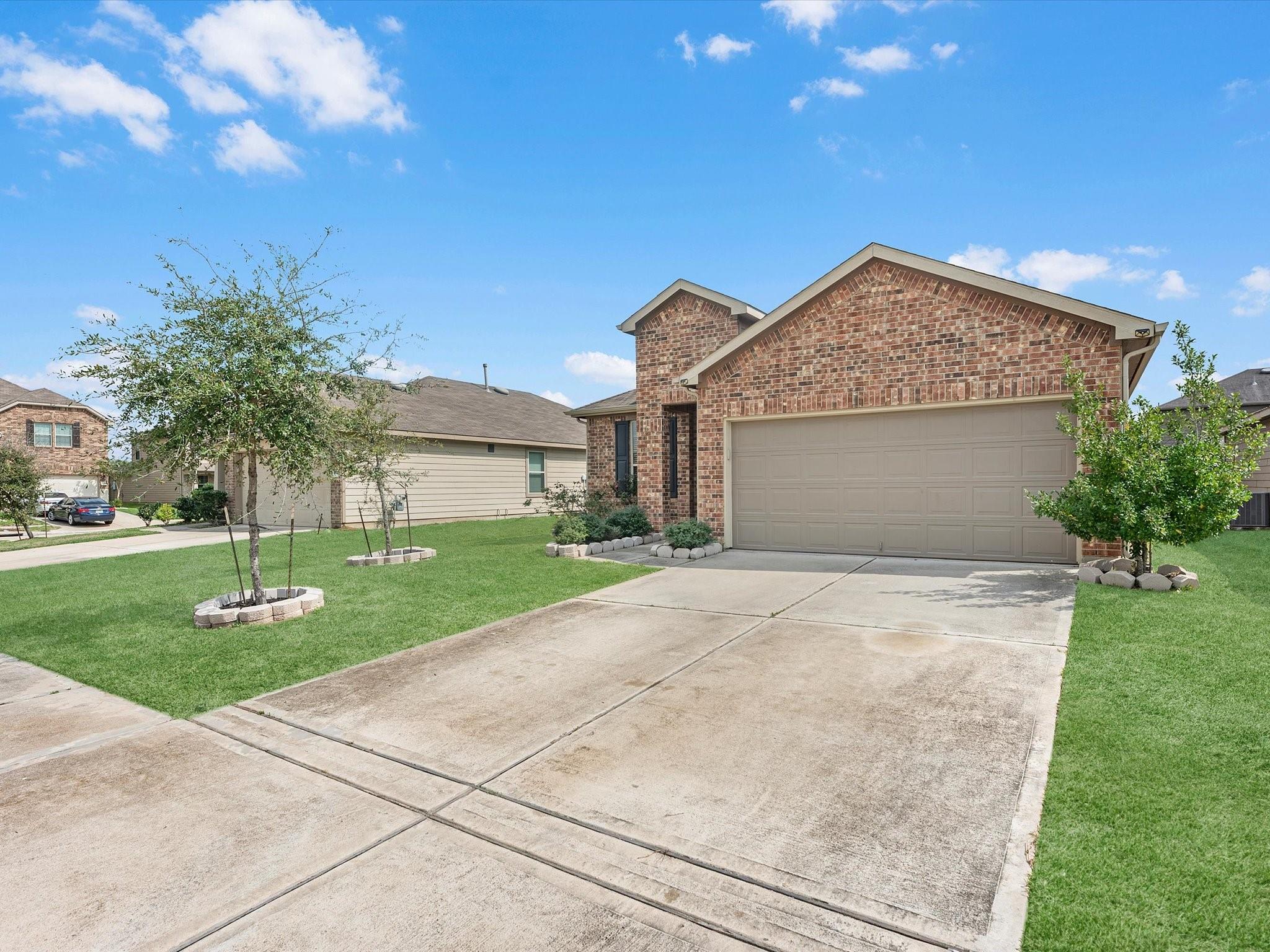 2627 Summer Lane