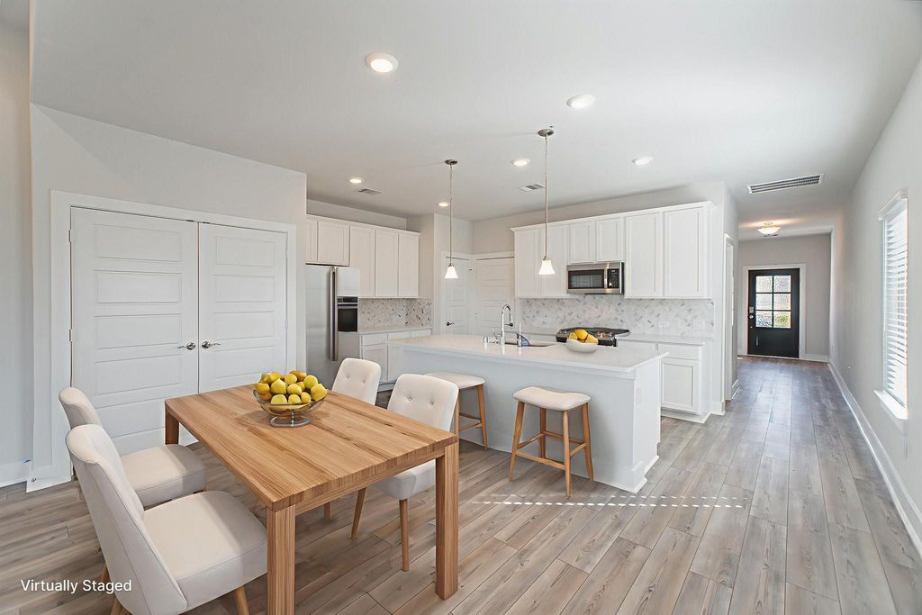 Photo of 10627 Whitejacket, Conroe, TX 77385 (MLS # 47042980)