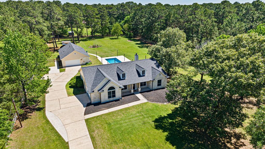 Photo of 28802 Sapphire Circle, Magnolia, TX 77355 (MLS # 6118857)