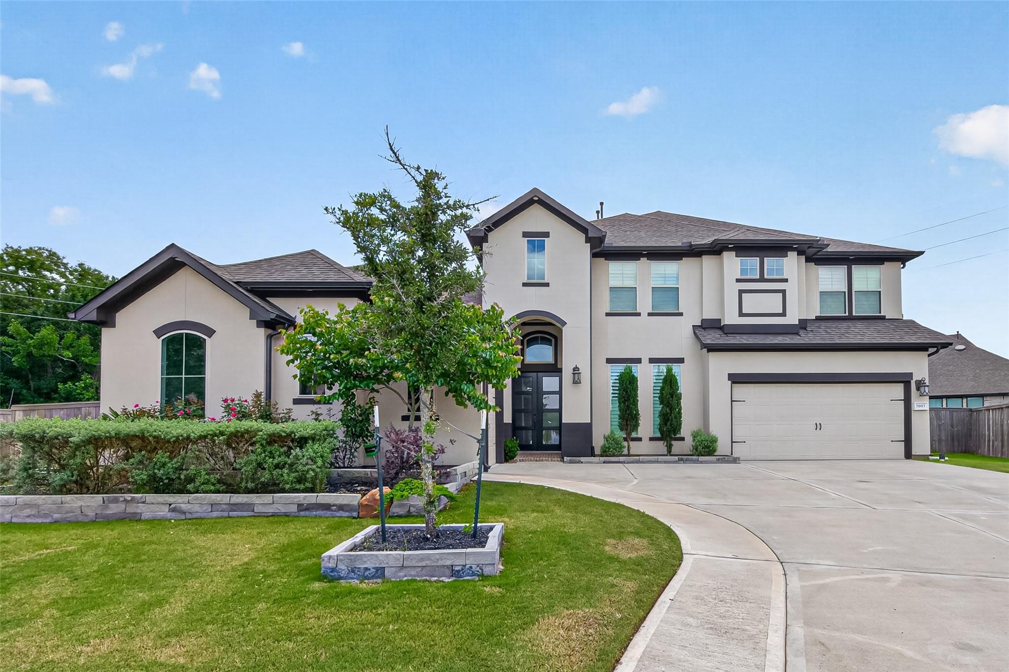 5003 Legend Ridge Court