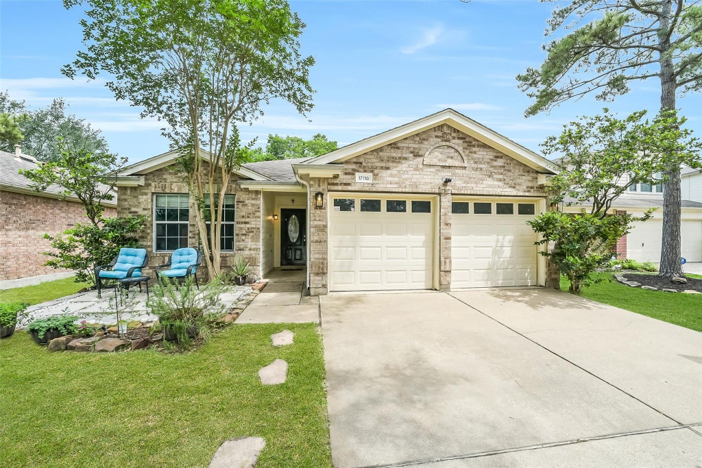 Photo of 17118 Shadow Ledge Drive, Houston, TX 77095 (MLS # 91102954)