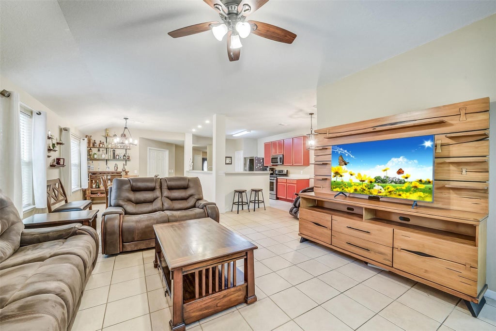 Photo of 17118 Shadow Ledge Drive, Houston, TX 77095 (MLS # 91102954)