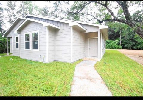 Photo of 26471 Joy Village Drive #B, Splendora, TX 77372 (MLS # 42888284)