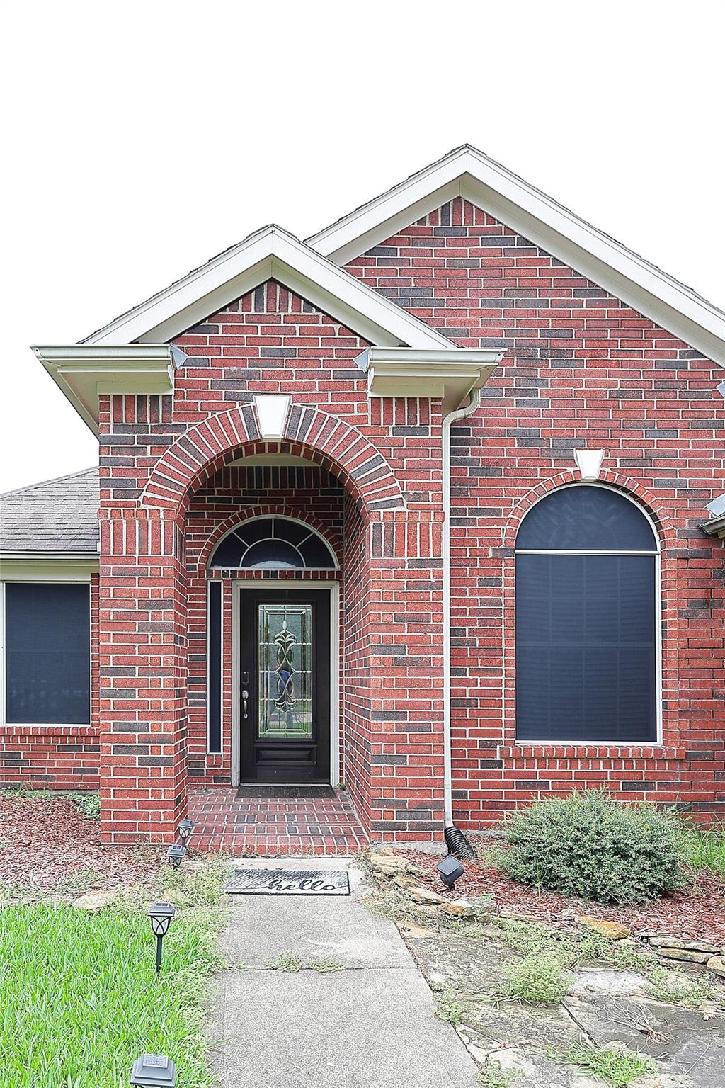 2142 Robinwood Drive