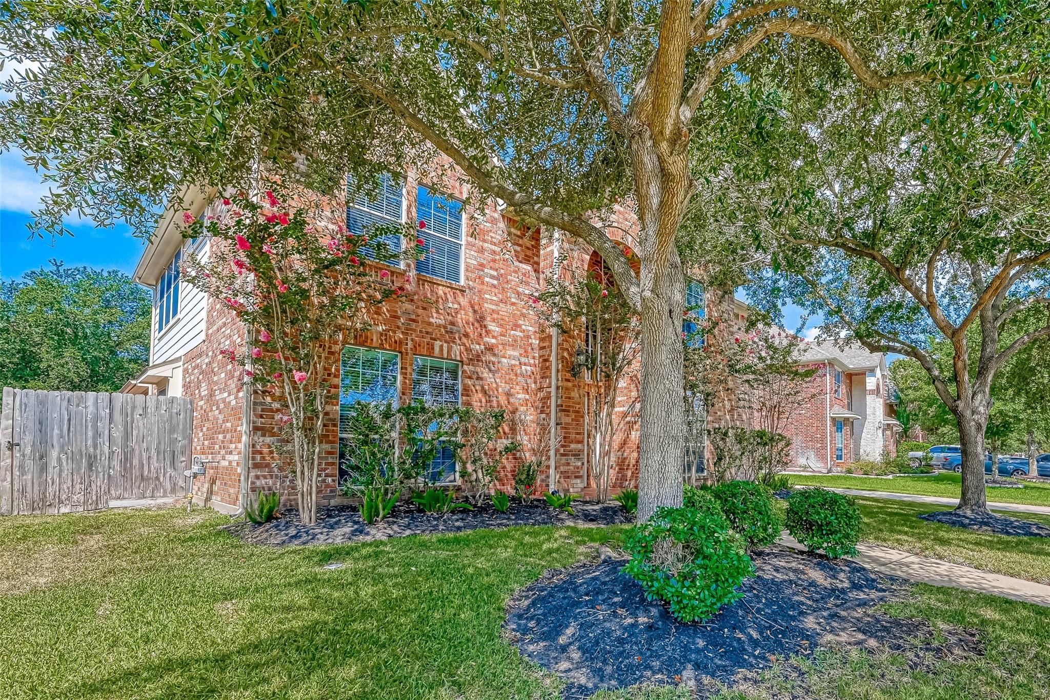 2422 Falcon Knoll Lane