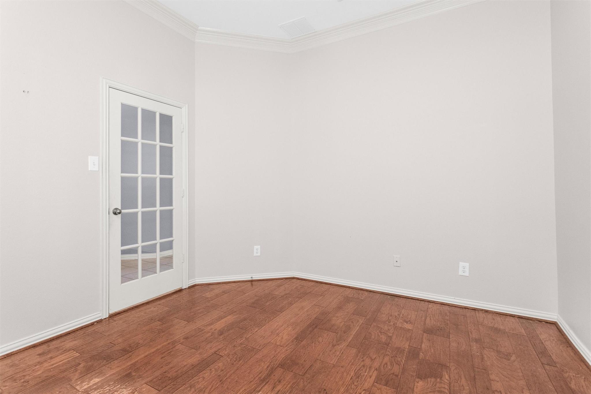 2835 Chalet Knolls Lane