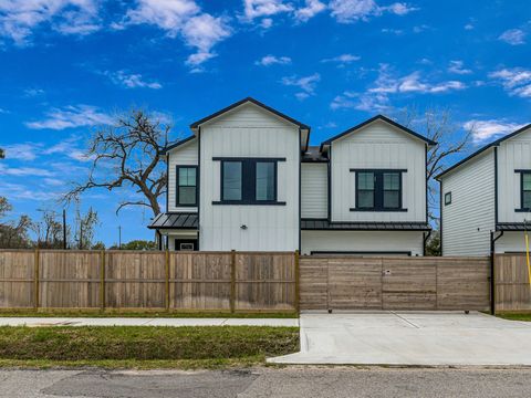 2720 Spence Road Houston TX 77093