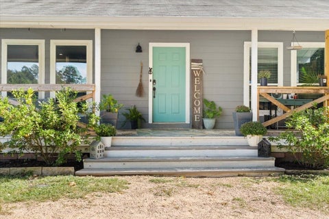 Photo of 122 County Road 5019, Cleveland, TX 77327 (MLS # 17604503)