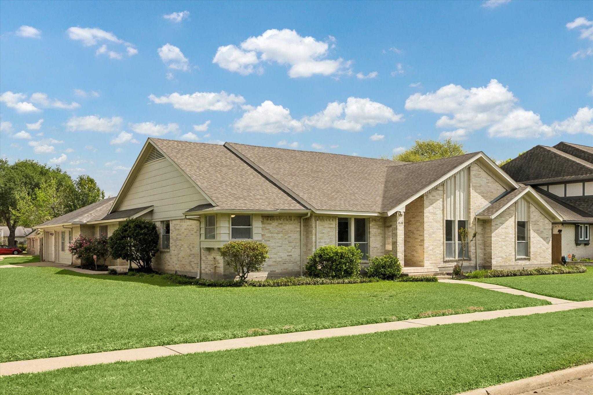 3122 Peach Tree Lane