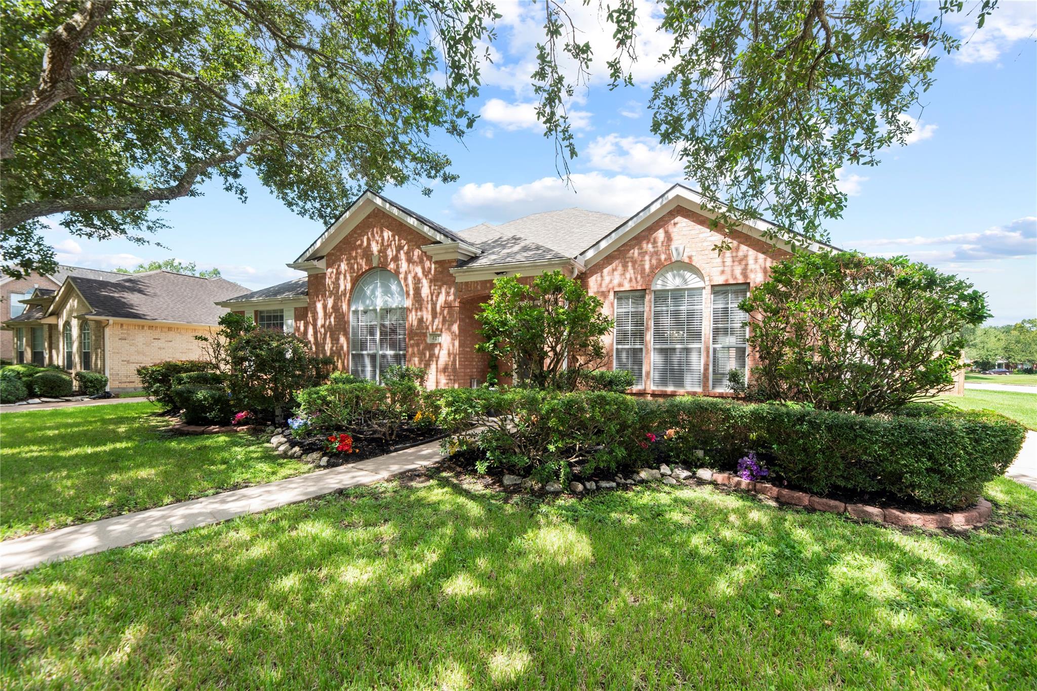 427 Fern Meadow Drive