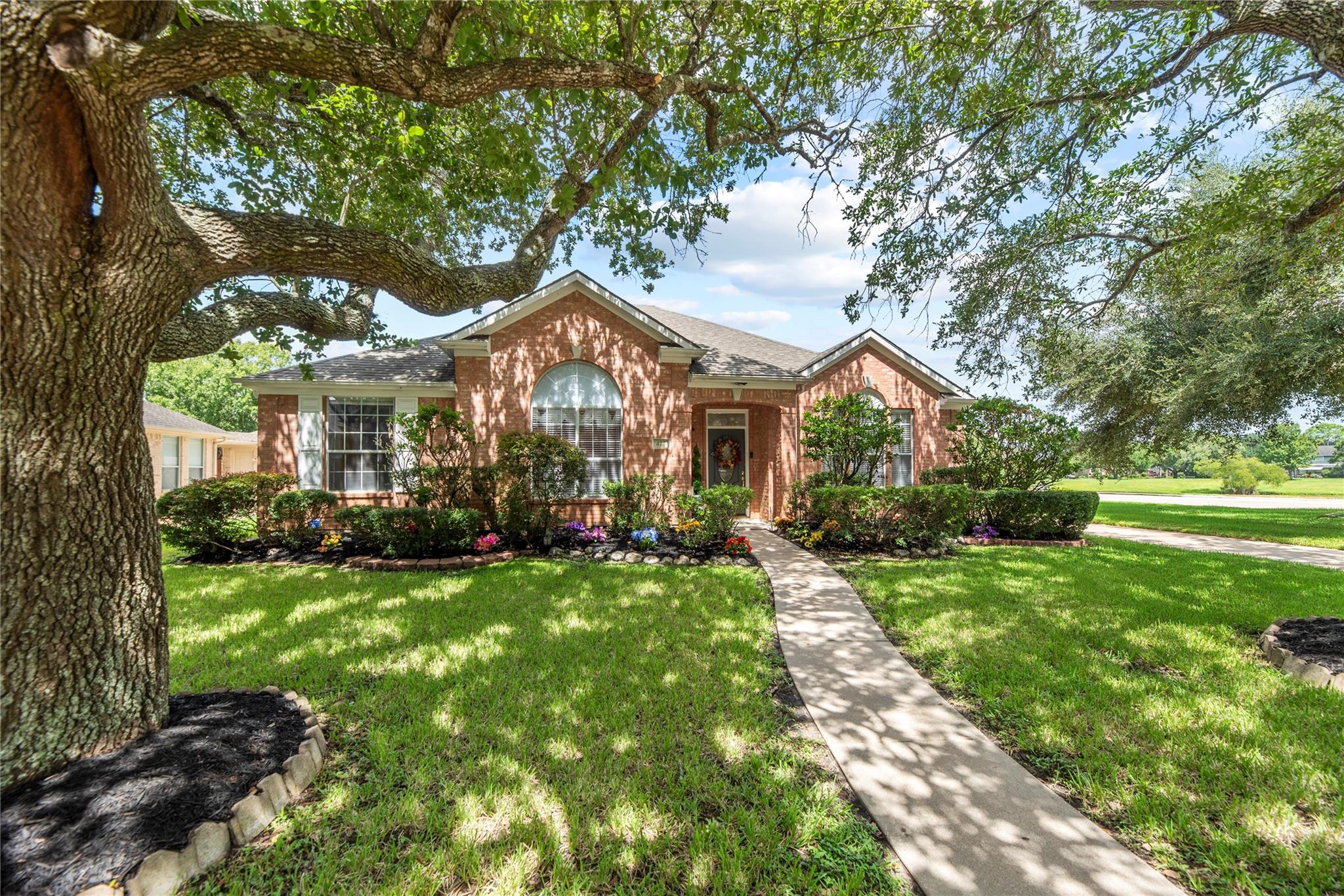 427 Fern Meadow Drive