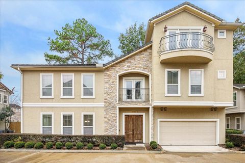 Photo of 2 Schwab Lane, Houston, TX 77055 (MLS # 23158782)