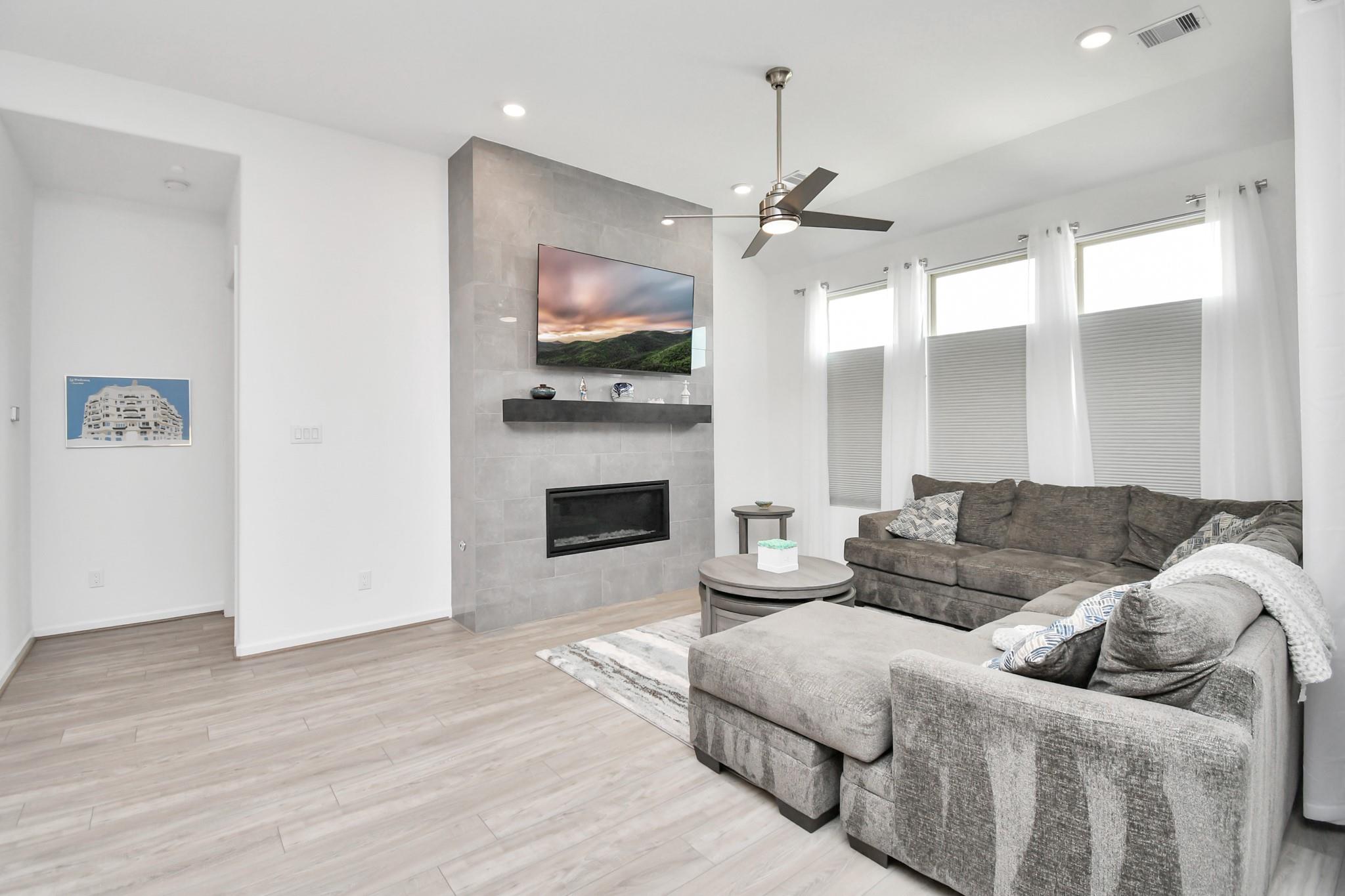 1354 Knollbridge Point Lane