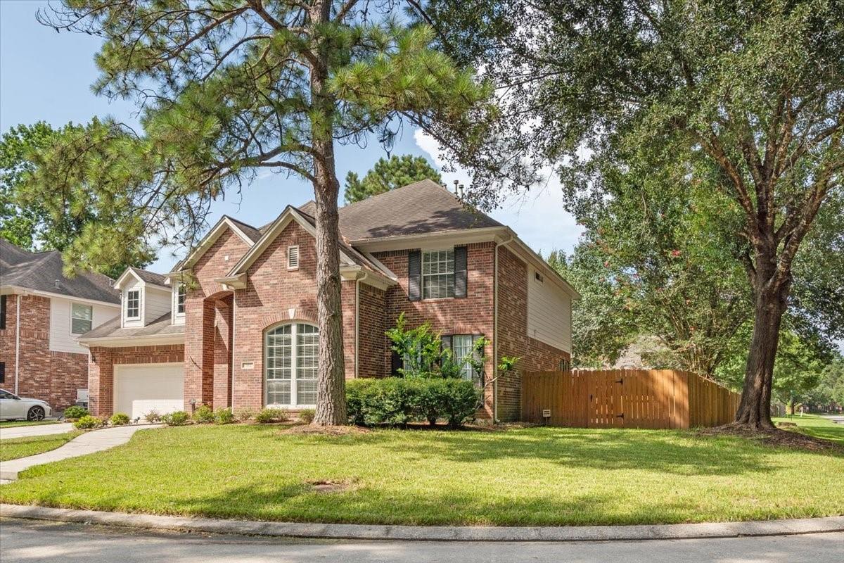 3102 Silverberry Trail