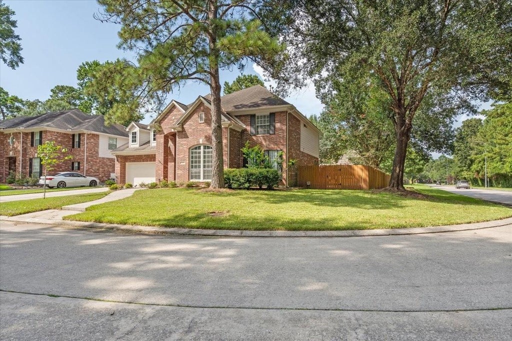 Photo of 3102 Silverberry Trail, Kingwood, TX 77345 (MLS # 45860442)