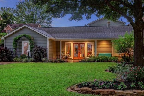 Photo of 4531 Palmetto Street, Bellaire, TX 77401 (MLS # 5968061)
