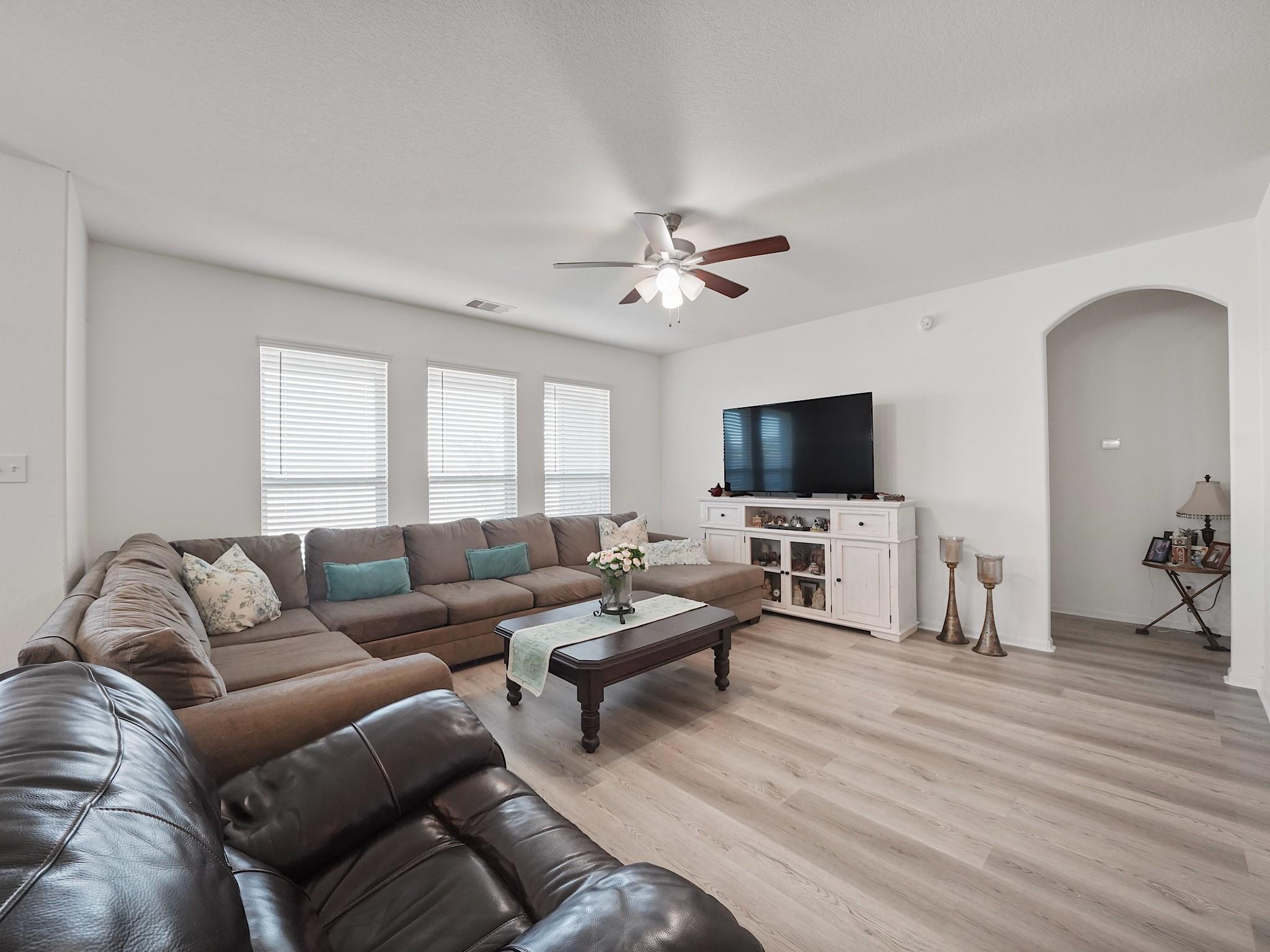 6719 Northchester Drive